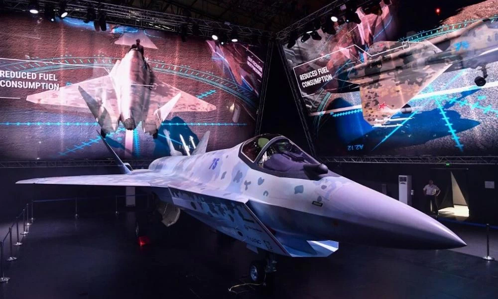 Ρωσικό «Checkmate» εναντίον Αμερικανικών F-35: Γιατί η Ινδία και η Κίνα μπορεί να επιλέξουν το ρωσικό Stealth μαχητικό (βίντεο)